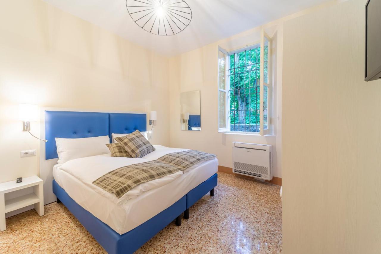 Al Torrione Apartment โกลเล็คคิโอ ภายนอก รูปภาพ